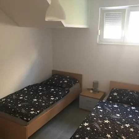 Apartman Apartman Green *