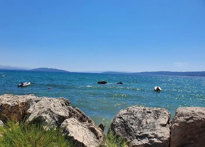 Apartment Apartman Green Kaštela